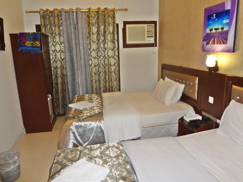 Al Sabkha Hotel Dubai Room photo