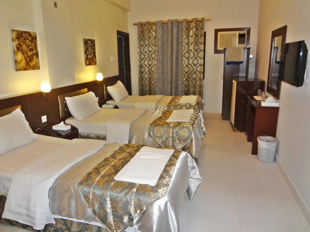 Al Sabkha Hotel Dubai Exterior photo